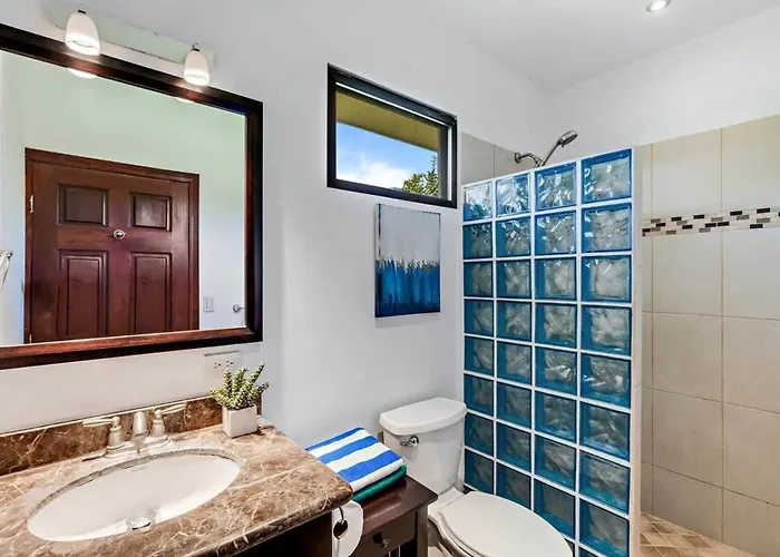 Stylish With Chic Decor, Luxury Amenities & Tropical Outdoor Oasis With Sparkling Private Pool Brasilito